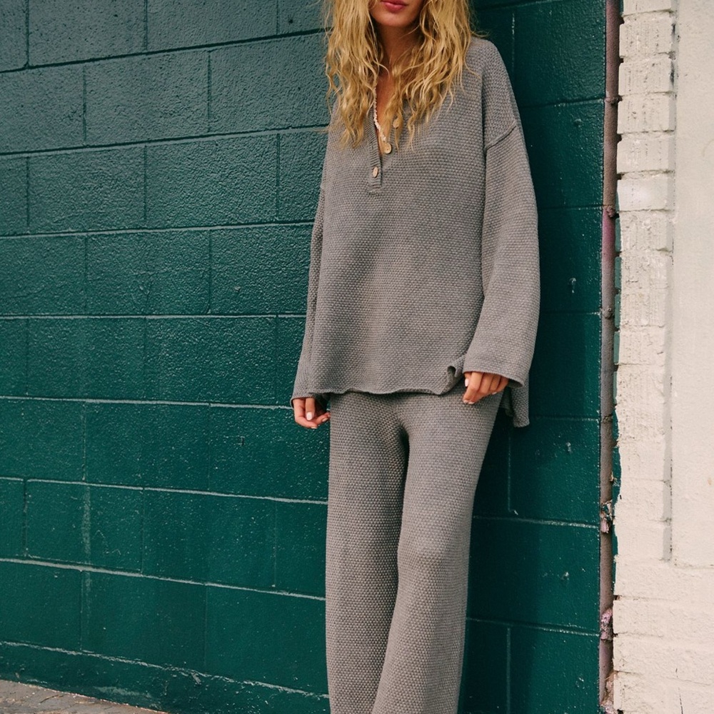 Hailee Sweater set size small 
color:Medium Grey Heather